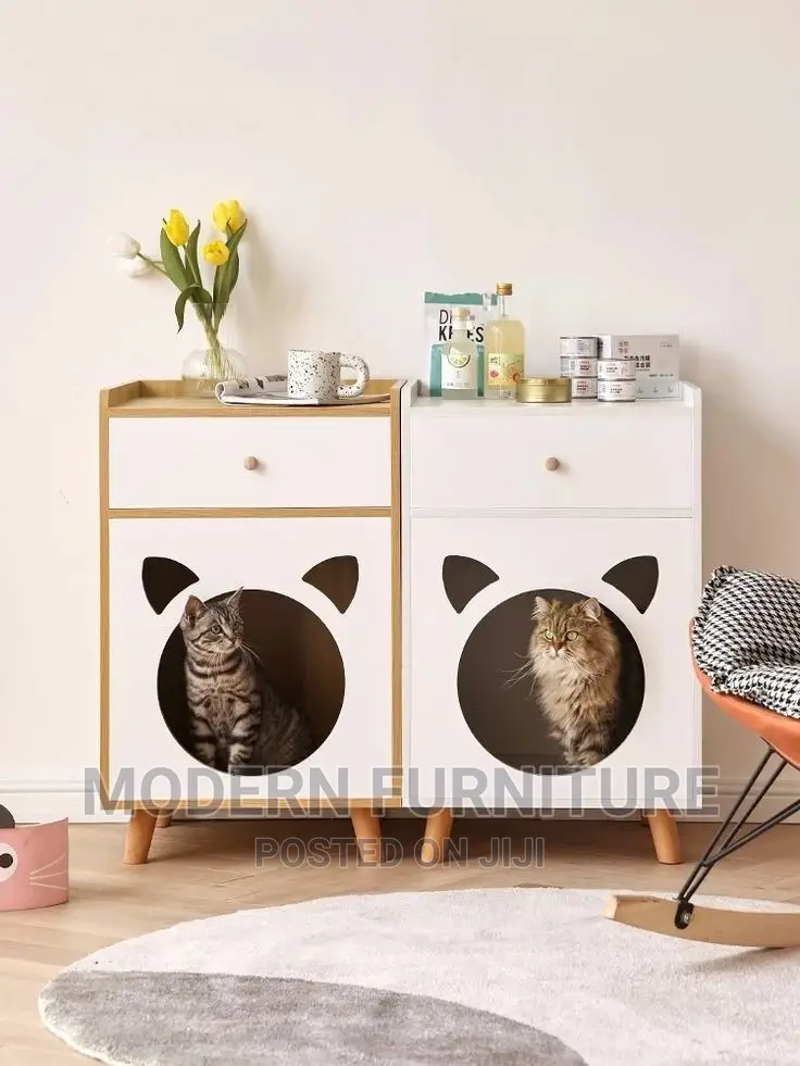 Cats Litter Box and End Board Call On