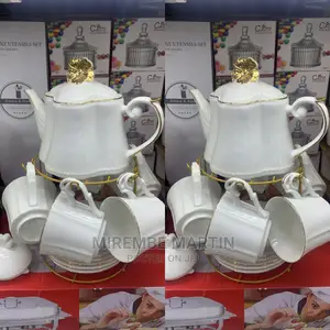 Teapot With Cups