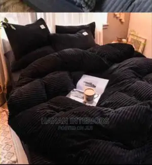 Black Thick Duvet Set- With Bedsheet and Pillowcases