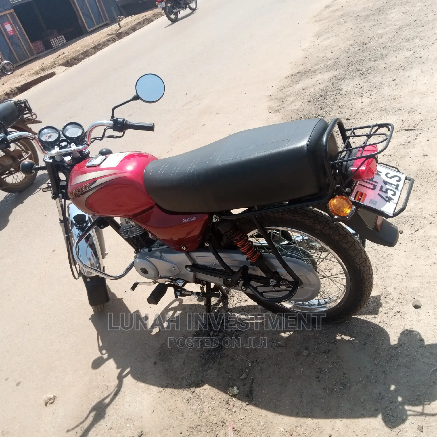 New Bajaj Boxer 2023 Red