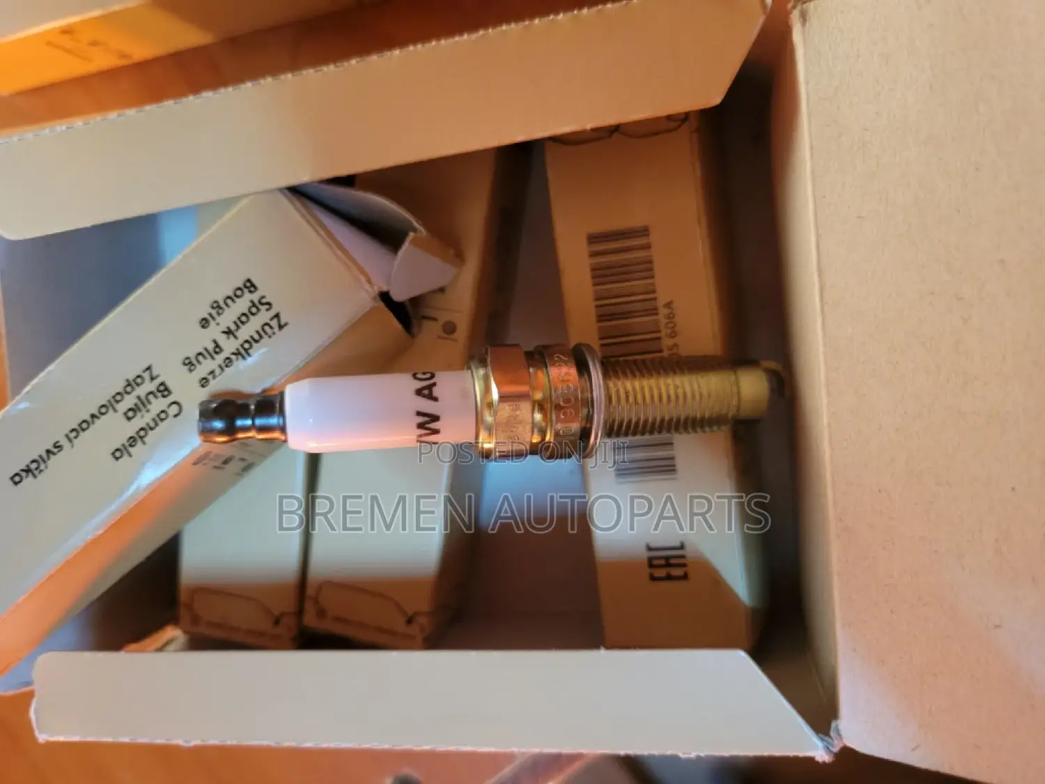 Spark Plug Tourage