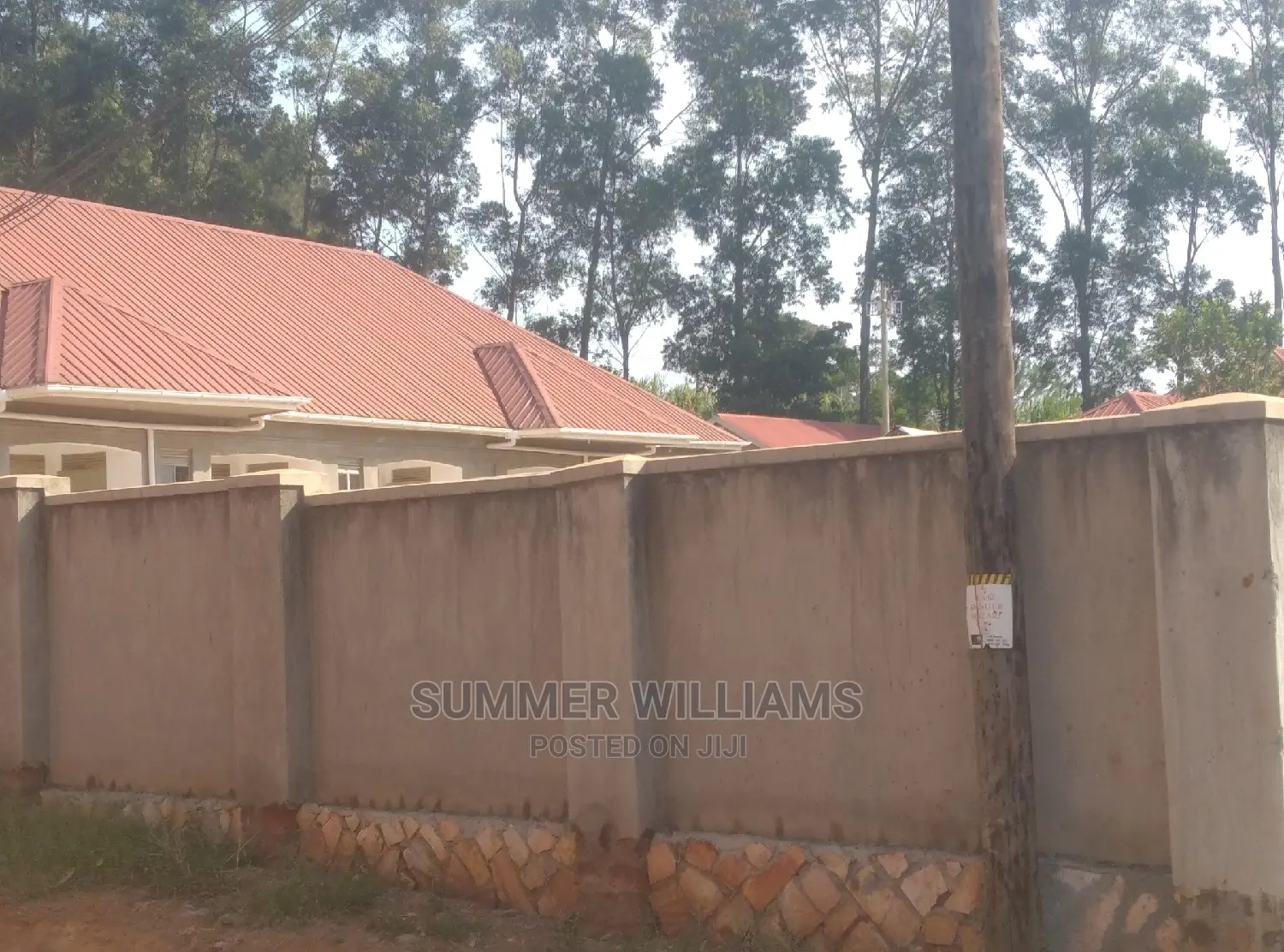 4bdrm Bungalow in Seeta, Goma for sale