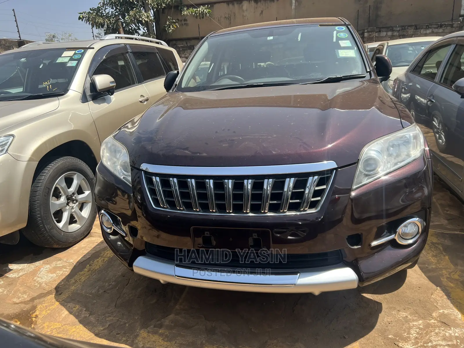 Toyota Vanguard 2010 Burgundy
