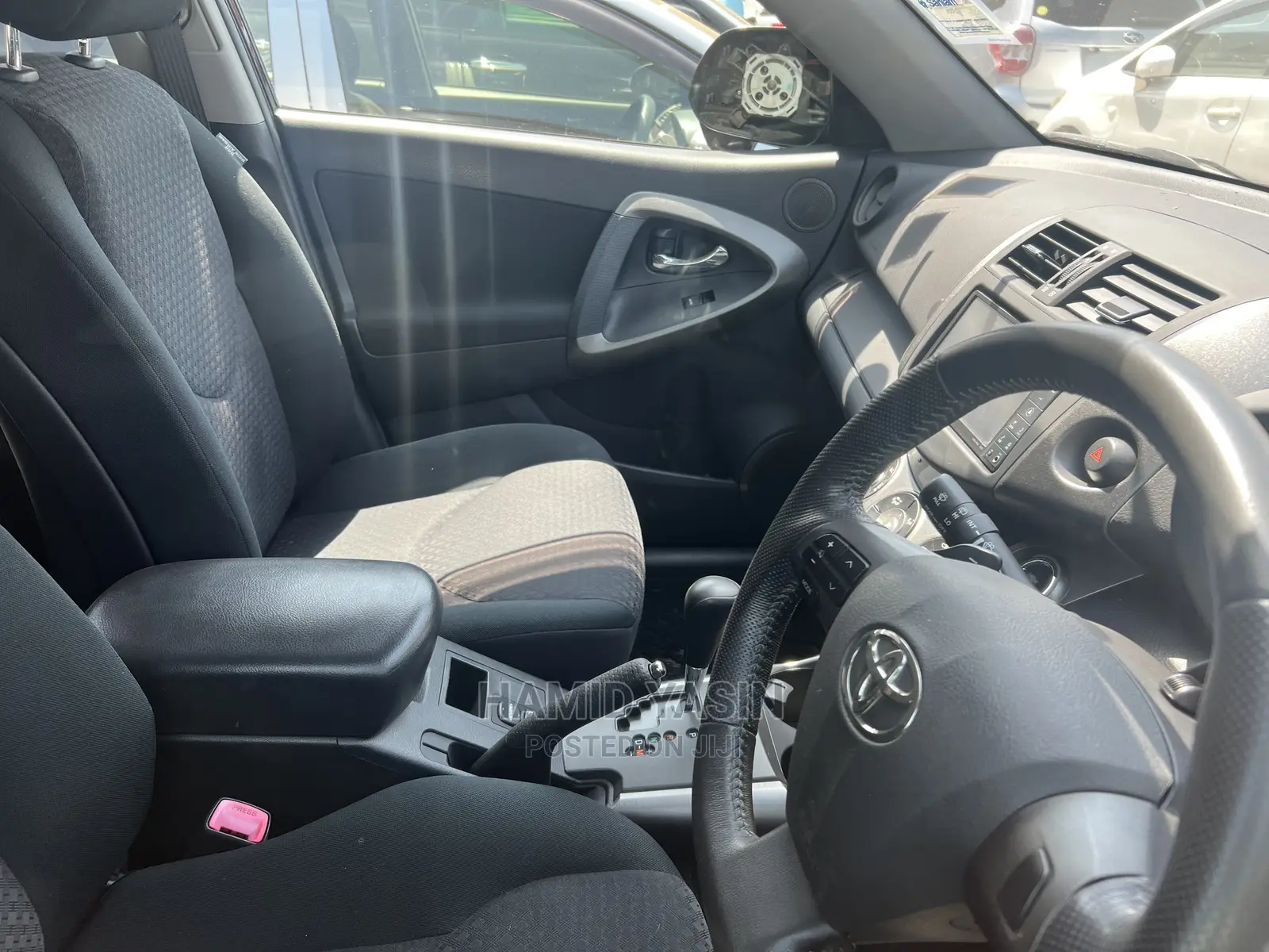 Toyota Vanguard 2010 Burgundy