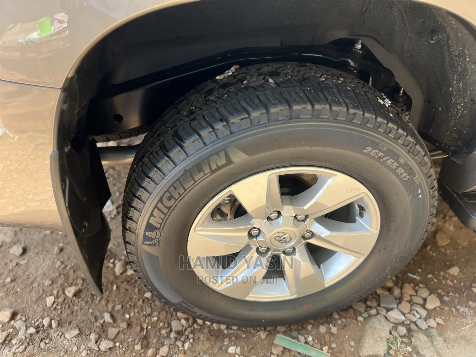 Toyota Land Cruiser Prado 2022 Silver