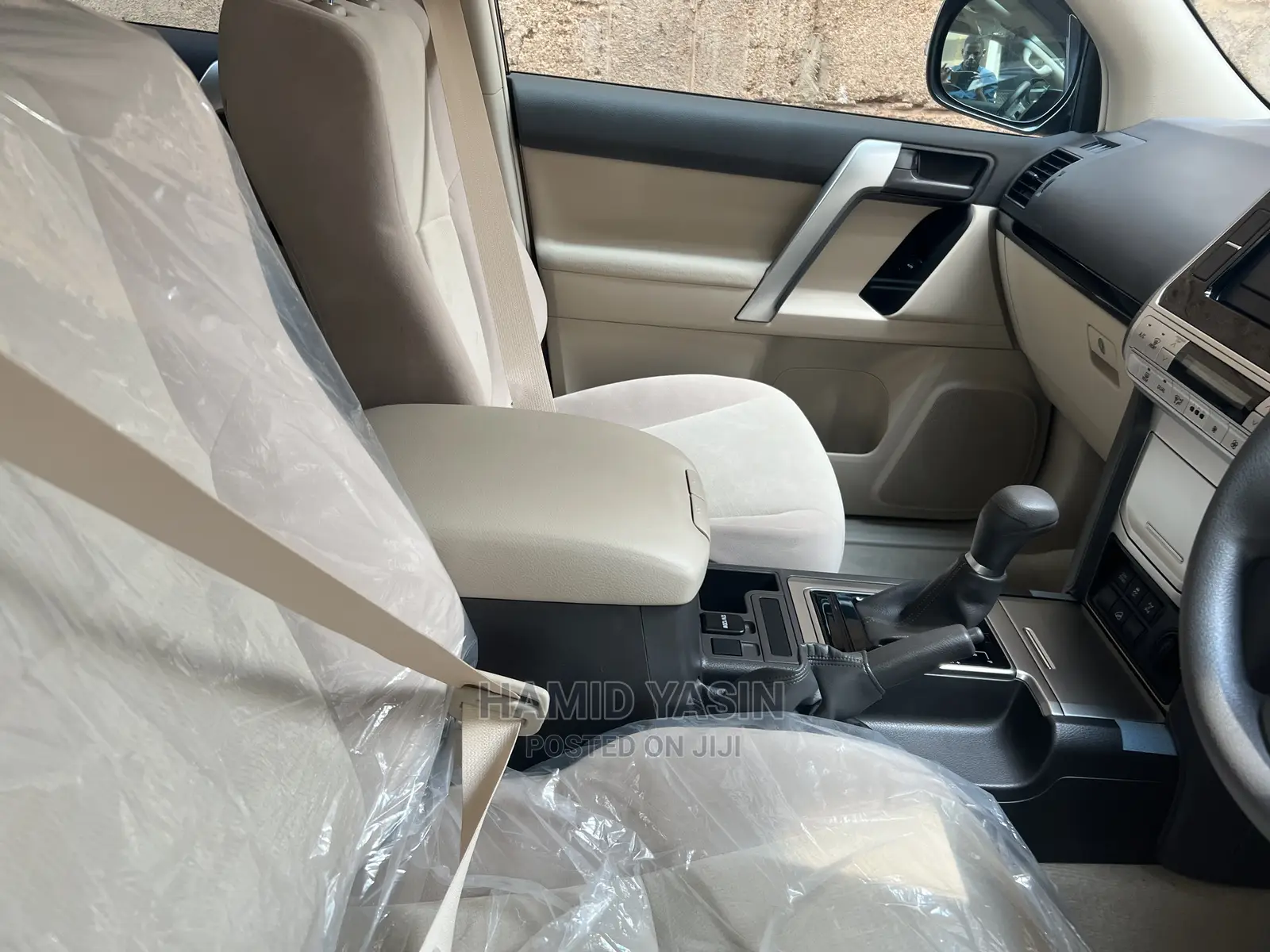 Toyota Land Cruiser Prado 2022 Silver