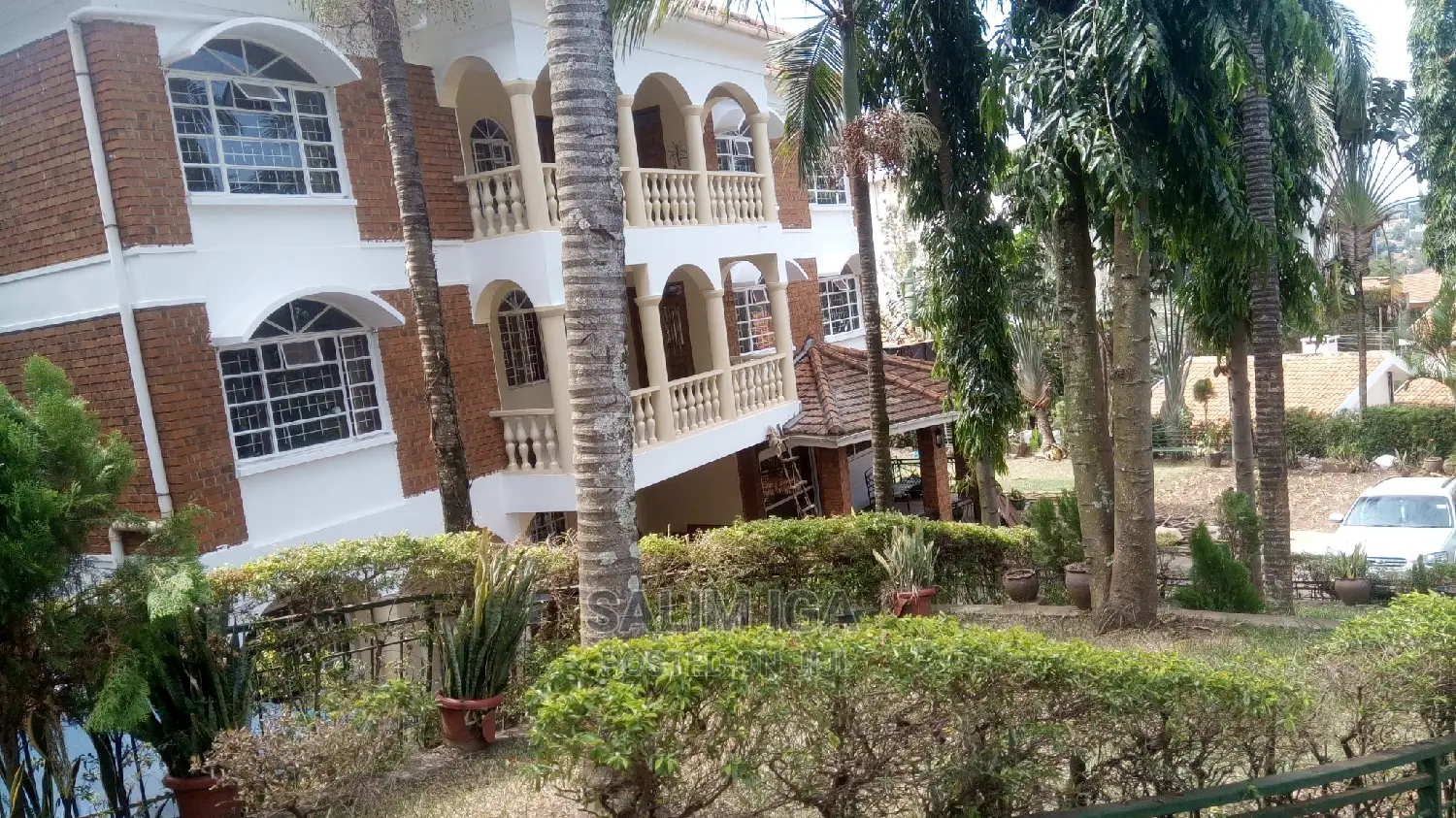 8bdrm Maisonette in Kololo Property, Central Division for rent