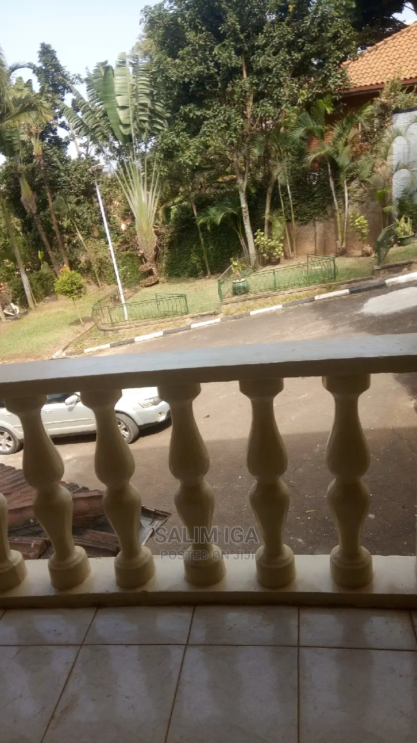 8bdrm Maisonette in Kololo Property, Central Division for rent