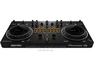 Pioneer Dj DDJ-Rev1 2-Deck Dj Controller for Serato Dj Lite.