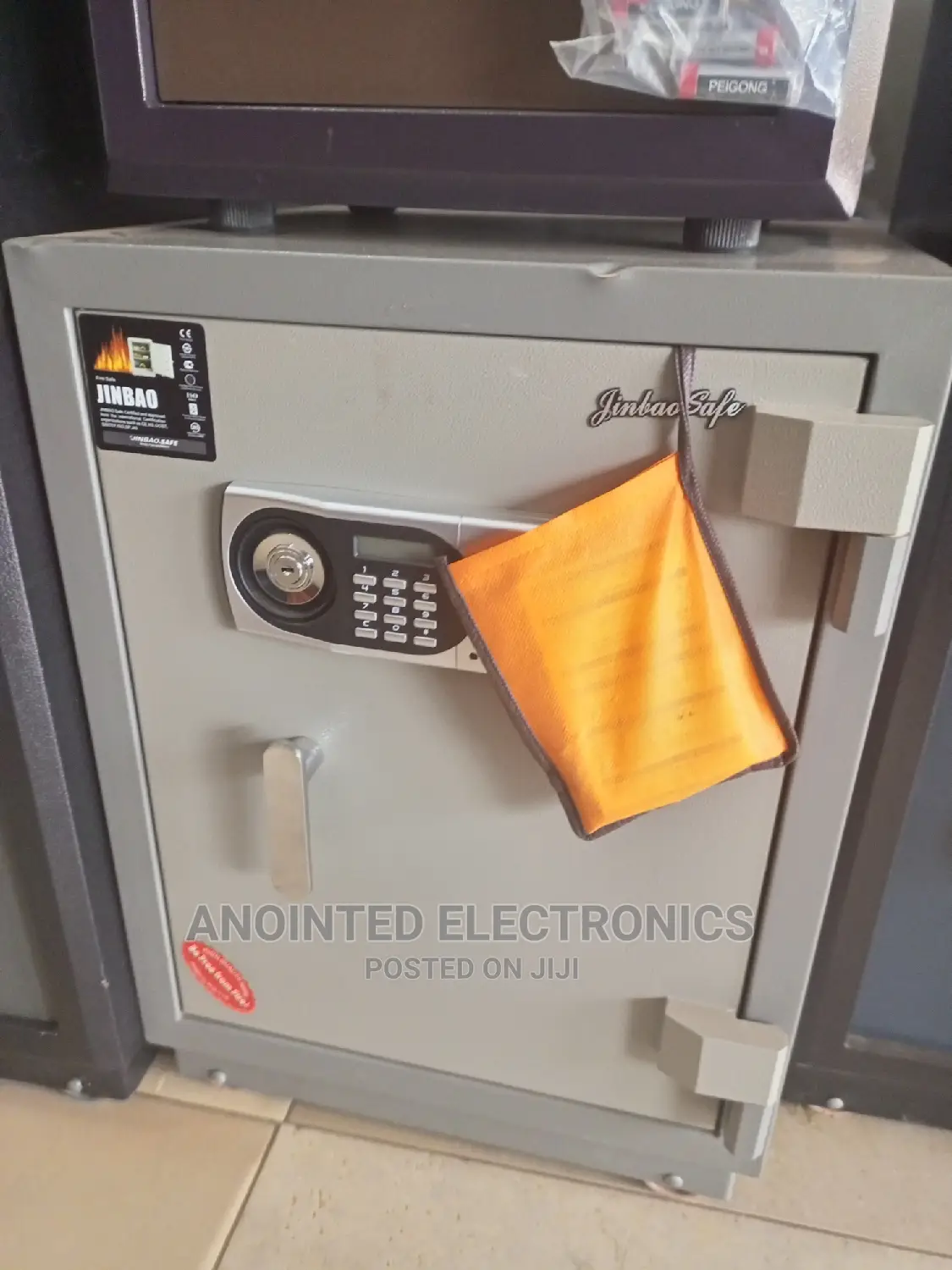 Digital Combination Safe With A Key