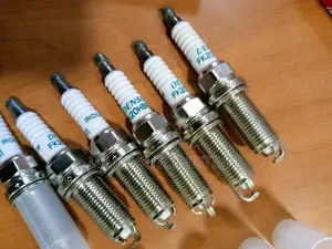Spark Plugs for Mark X and Crown (6pcs)