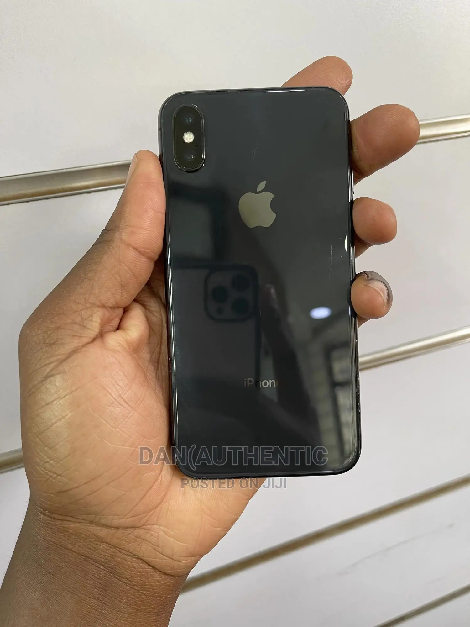 Apple iPhone X 64 GB Black