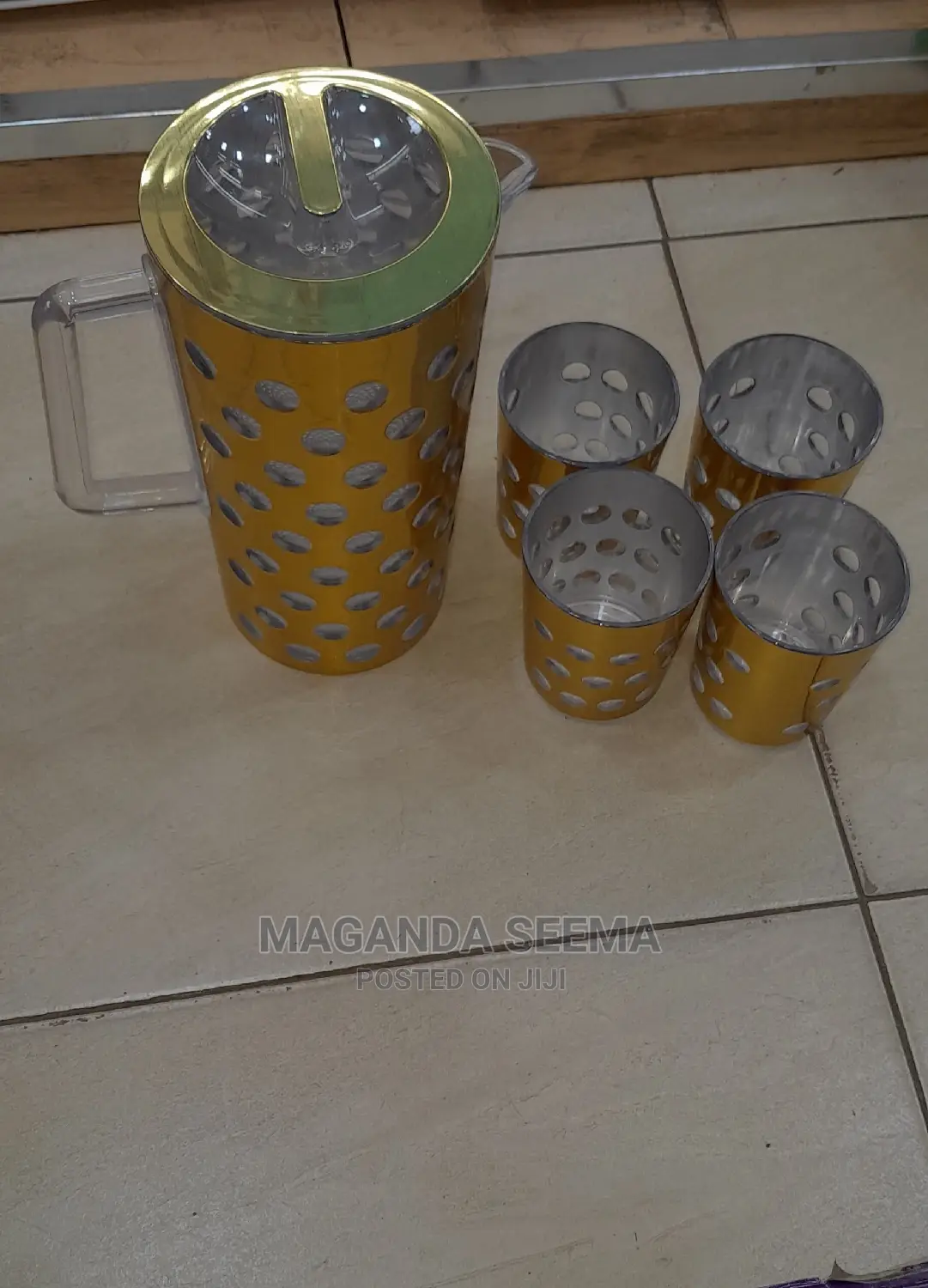 Melanie Jug