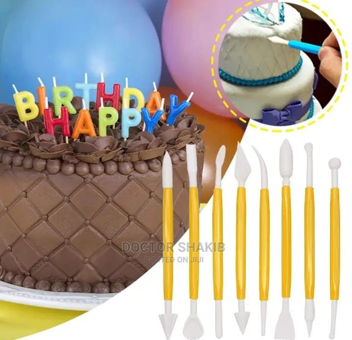8pcs Cake Decorating Tool Set