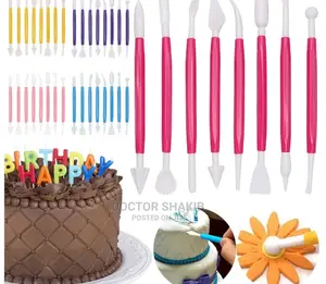 8pcs Cake Decorating Tool Set