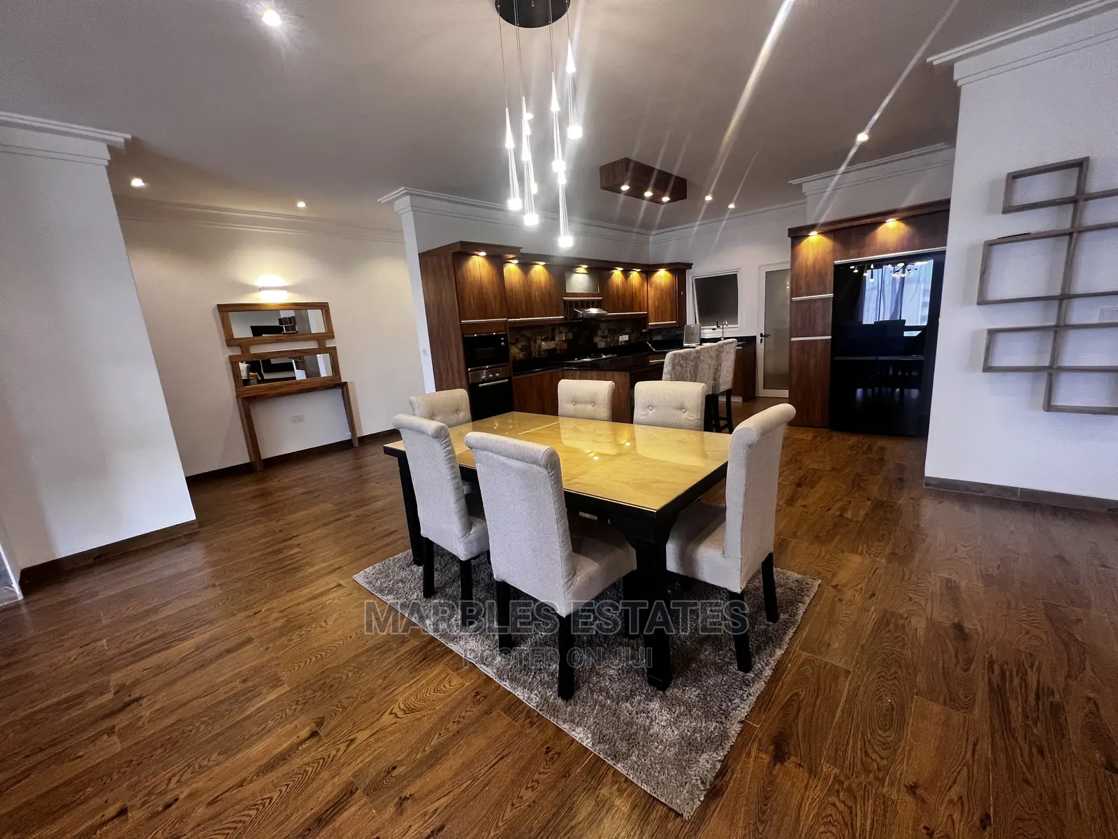Furnished 3bdrm Apartment in Rose Wood, Central Division for rent