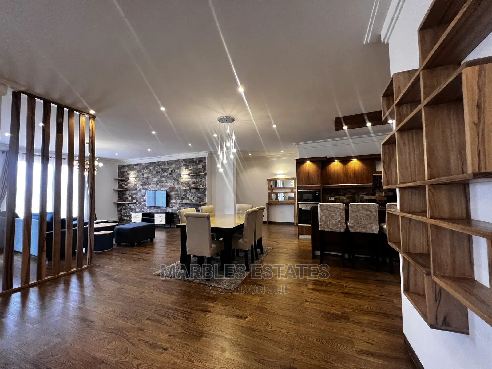 Furnished 3bdrm Apartment in Rose Wood, Central Division for rent