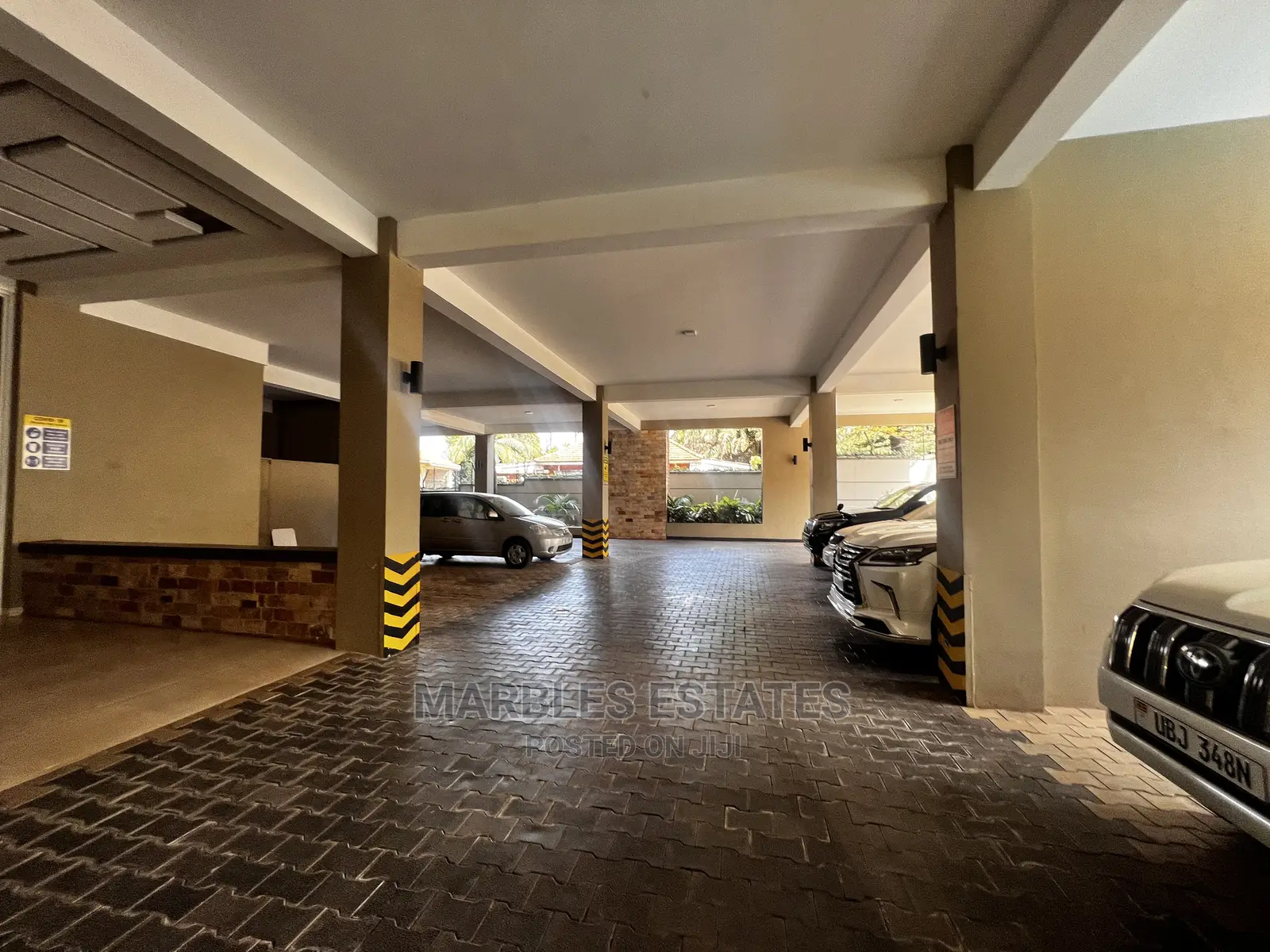 Furnished 3bdrm Apartment in Rose Wood, Central Division for rent