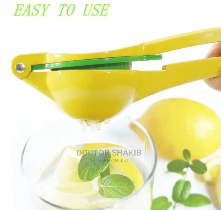Plastic Lemon Squeezer