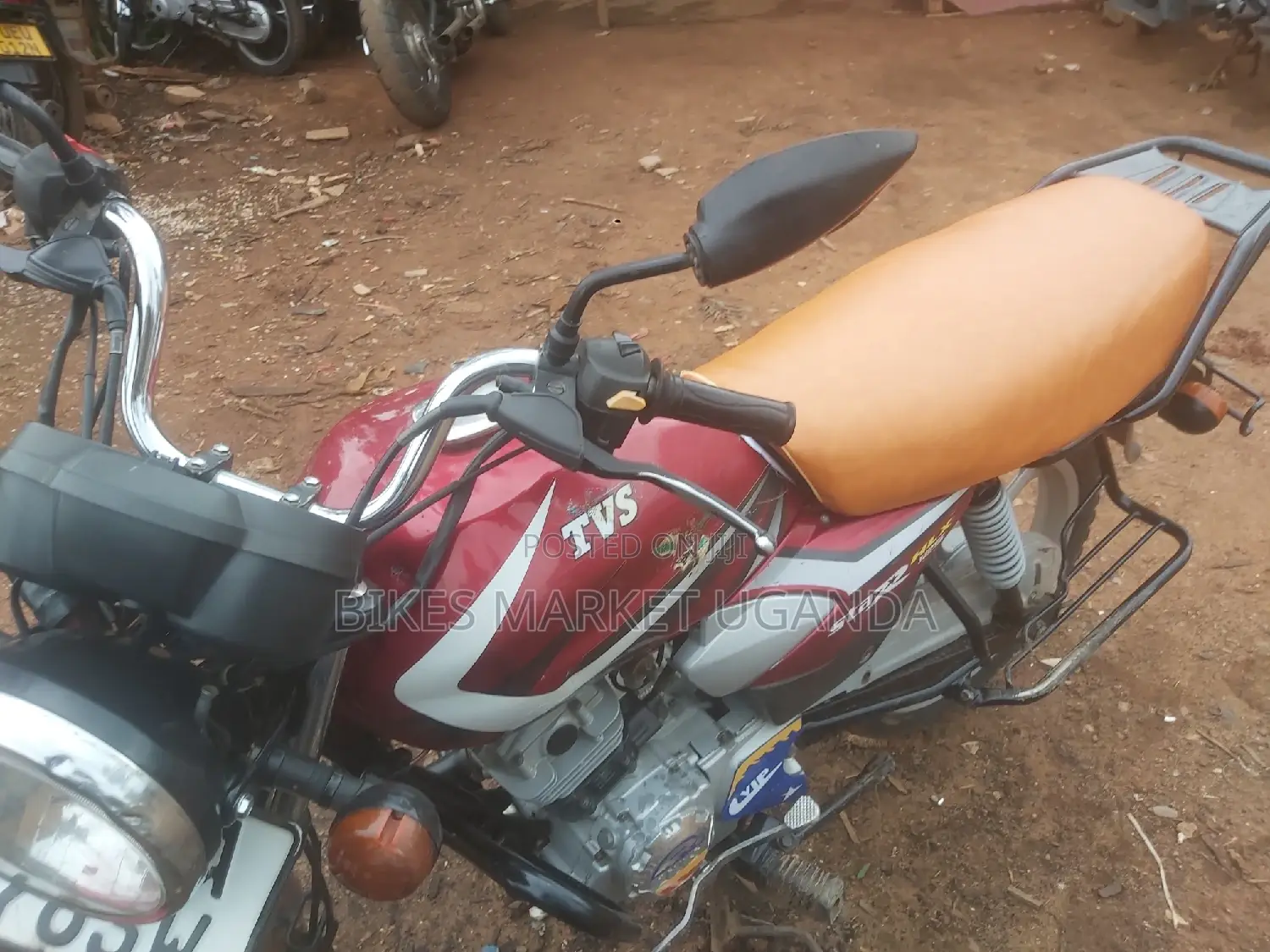 TVS HLX 125 2019 Red