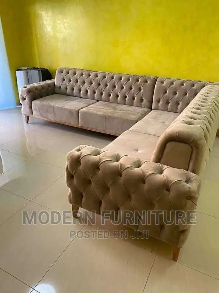 L Sofa Call On