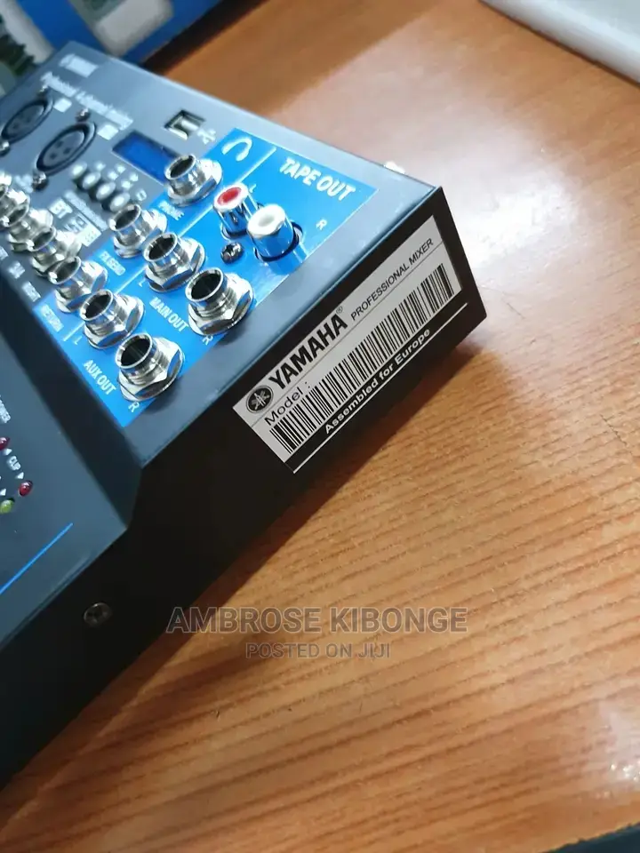 High Quality YAMAHA F4-Usb Fully Loaded Live Sound Mixer.