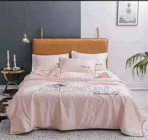 Silk Duvet Cover With Four Pieces