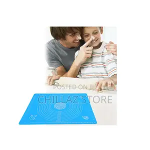 Silicone Pastry Baking Mat .