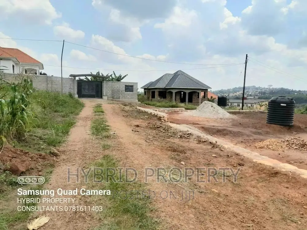 Prime Plots for Sale at Wakiso~Bugwanya Along Hoima Road II.