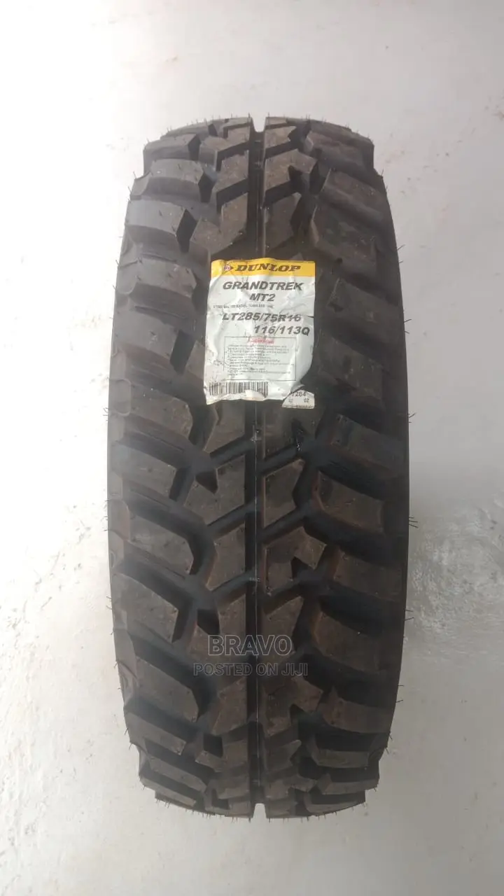 285/75r16 Dunlop M/T.