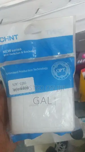 Photo - Double Chint Faceplate