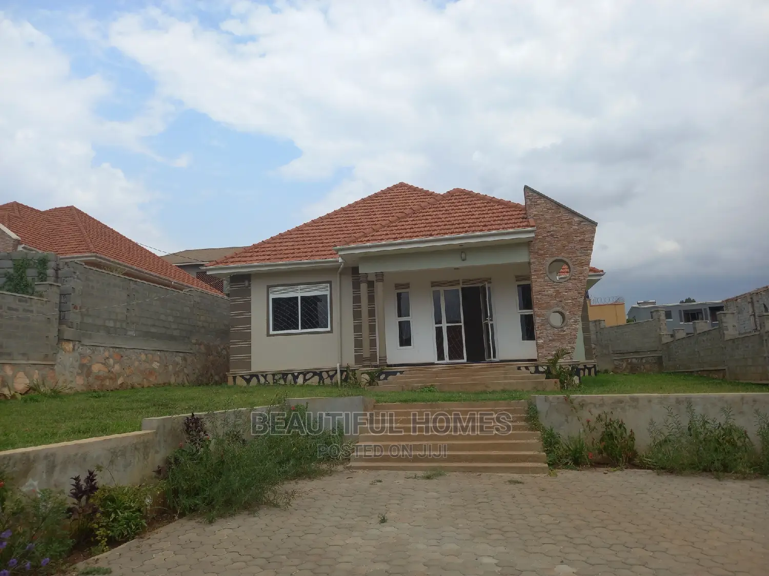 Furnished 4bdrm Bungalow in Najjera, Nakawa for sale