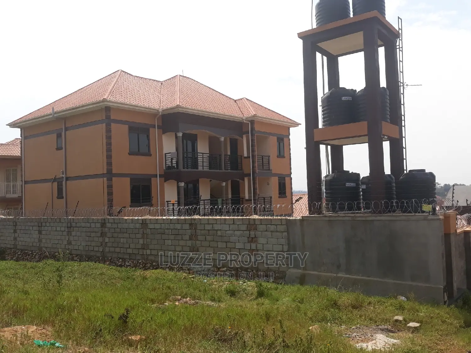 Furnished 2bdrm Apartment in Forest Park Estate, Wakiso / Wakiso