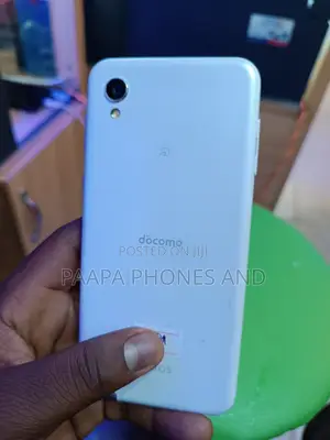 Sharp Aquos Sense 2 SHV43 32 GB White