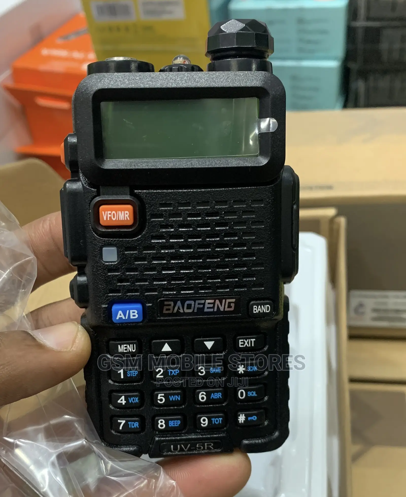 UV-5R Baofeng Long Range 5km Dual Band Display Radio Call
