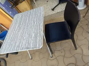 Foldable Reading Table