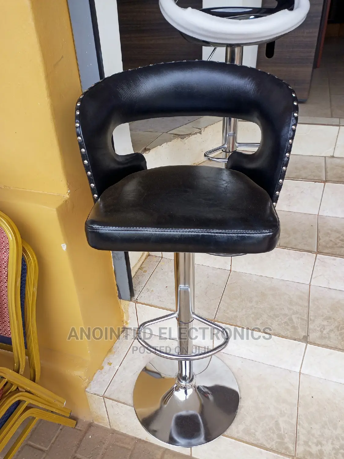 Executive Counter Chair