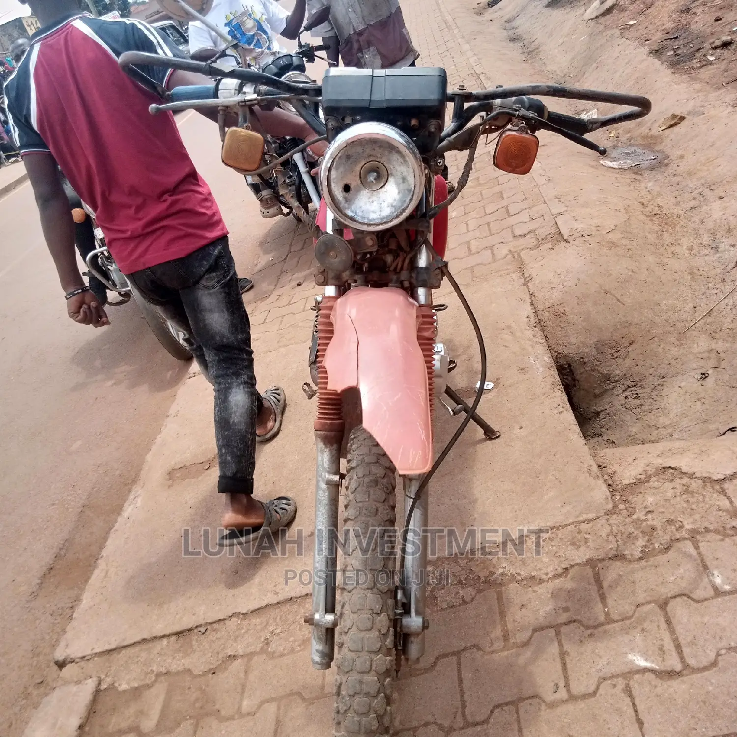 Suzuki Bike 2018 Red