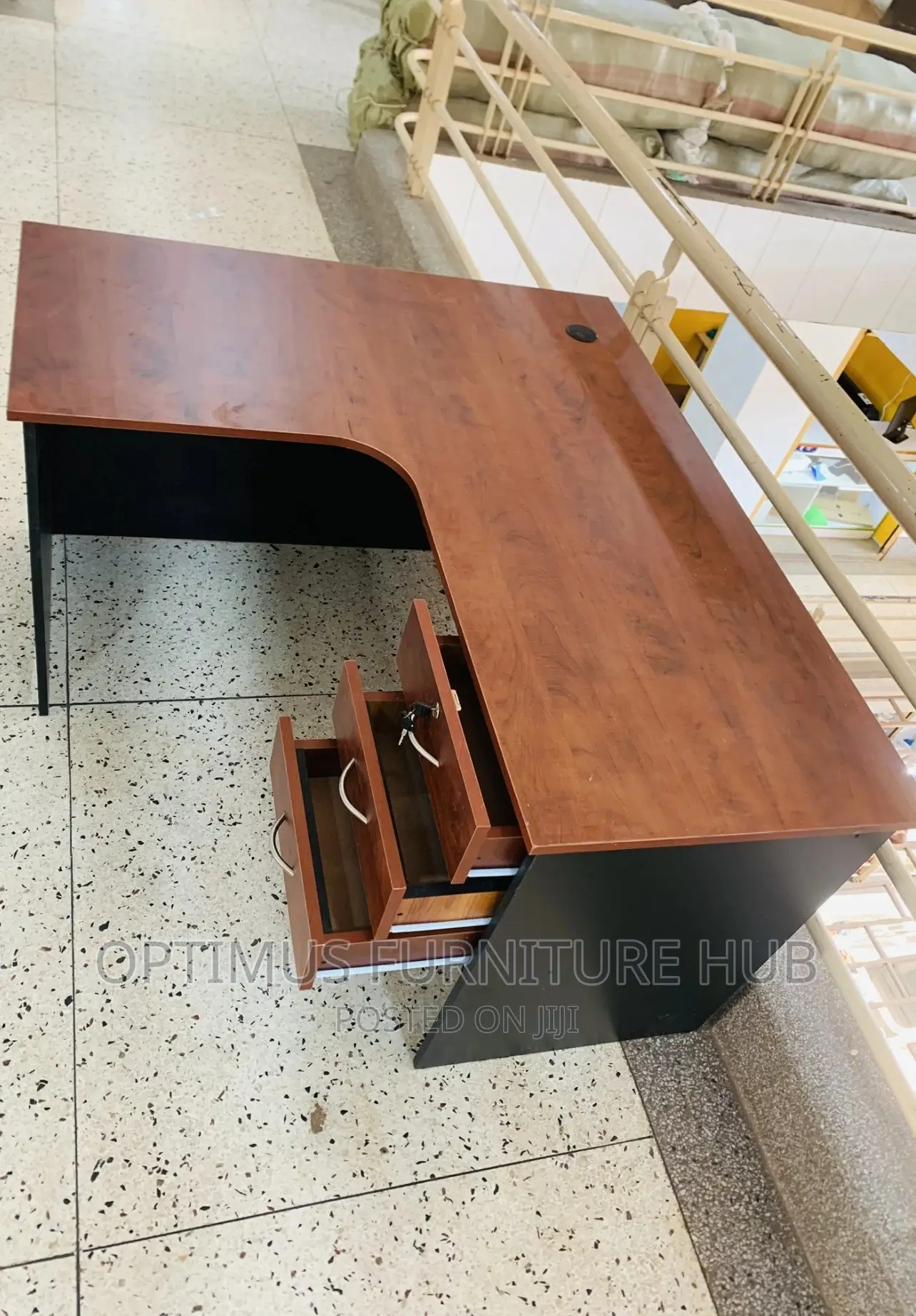 Office Desk