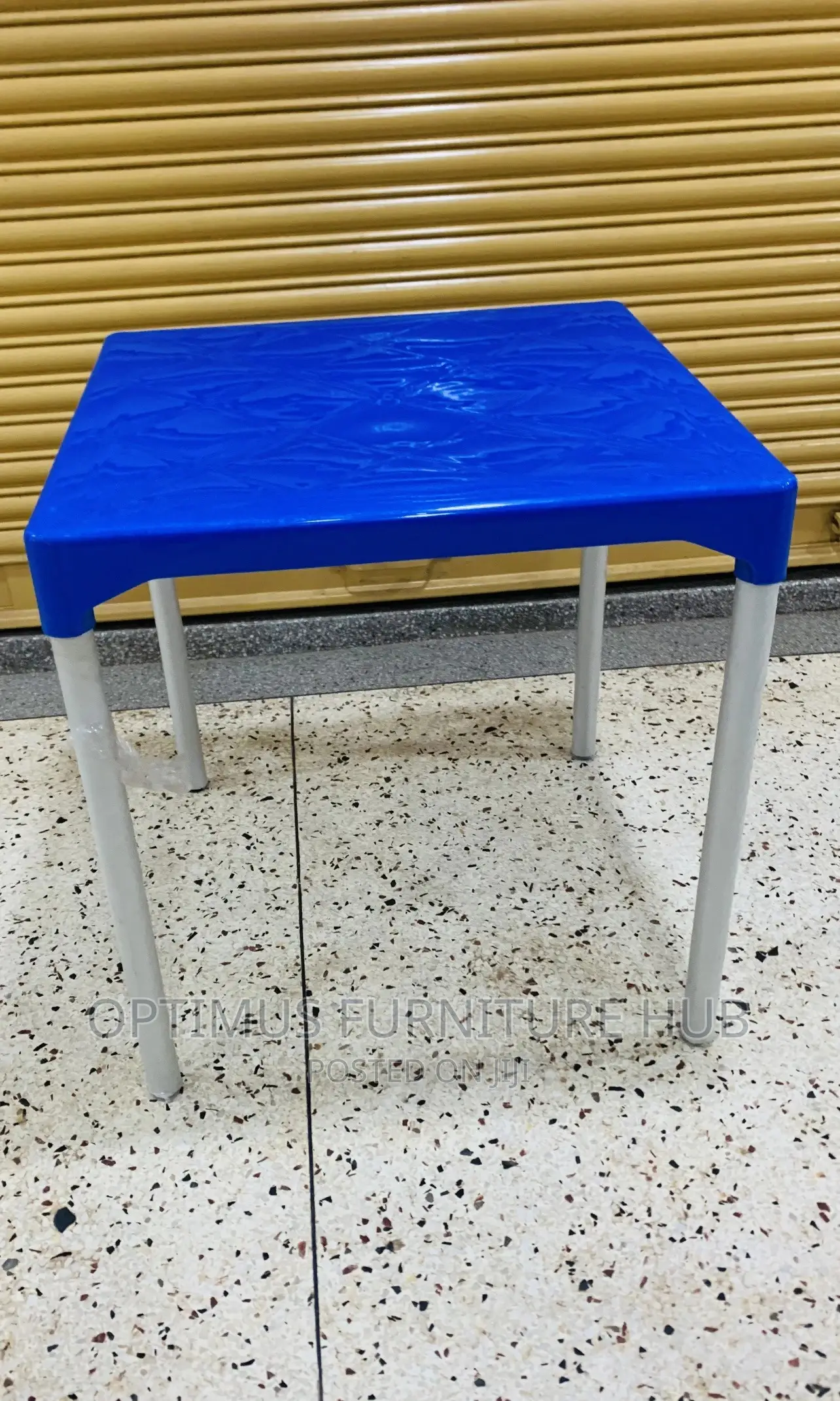 Plastic Table (Blue)