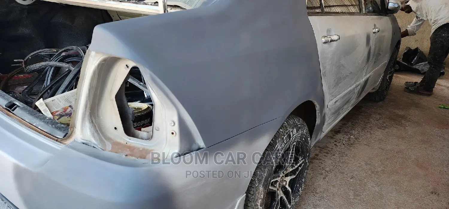 Car Body Restoration, Spraying T-Cut
