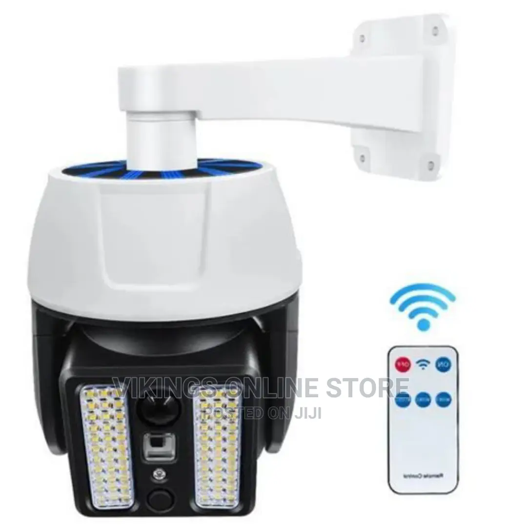 Solar Powered Simulation Monitoring Fake Camera Lamp