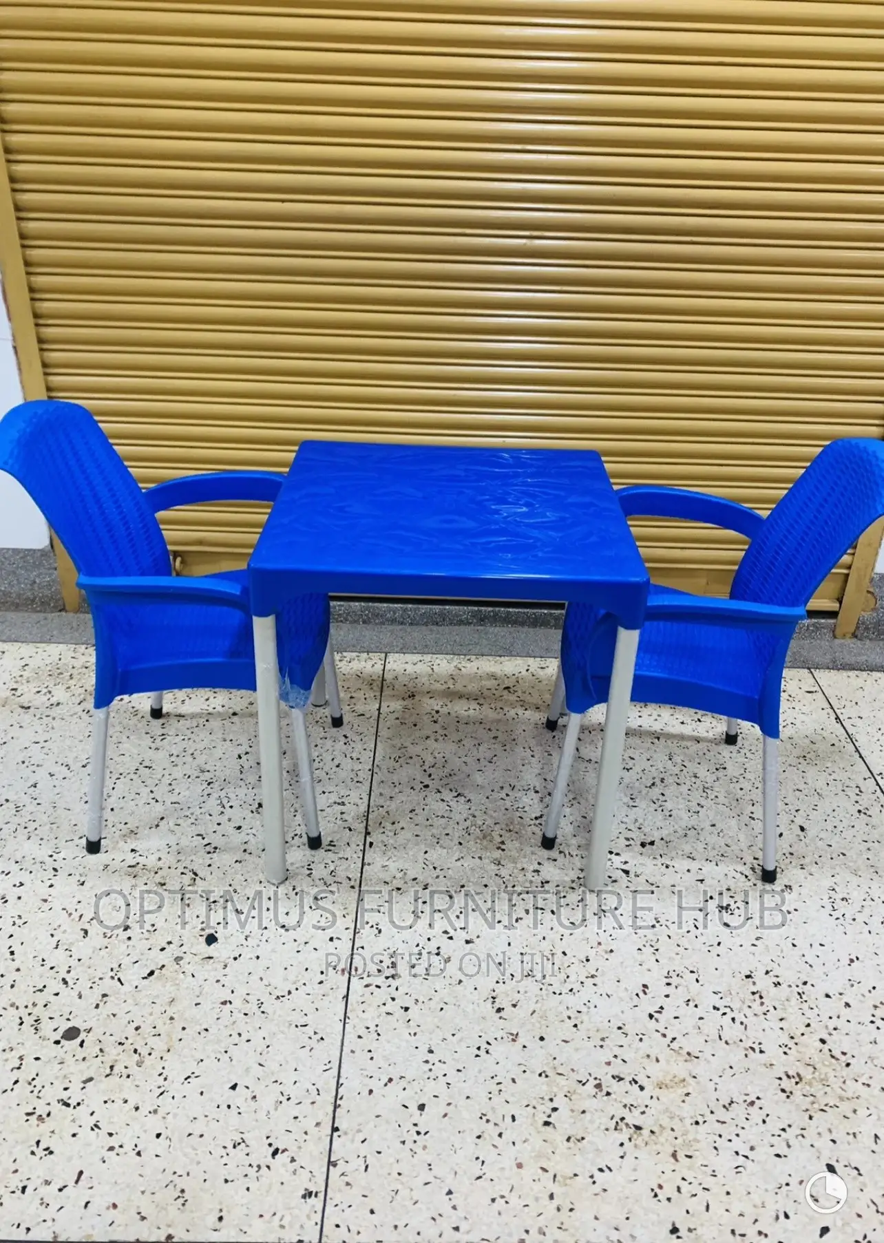 Tow Seater (Blue)