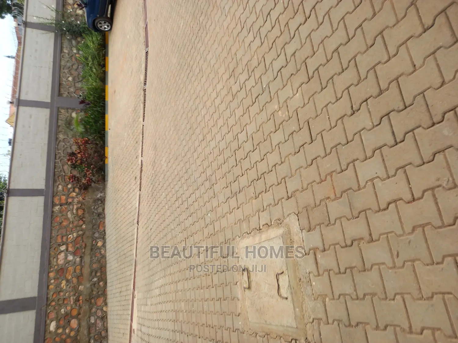 Furnished 3bdrm House in Nakwero Wealthy, Kira for sale