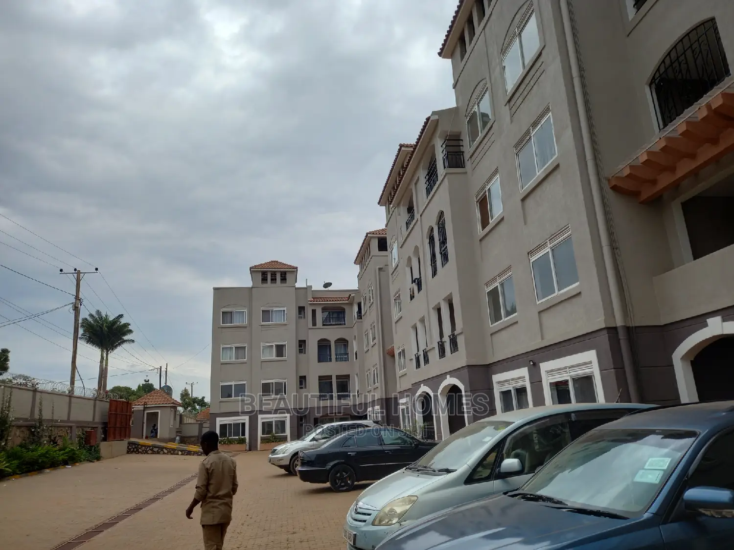 Furnished 2bdrm Condo in Naalya, Central Division for sale