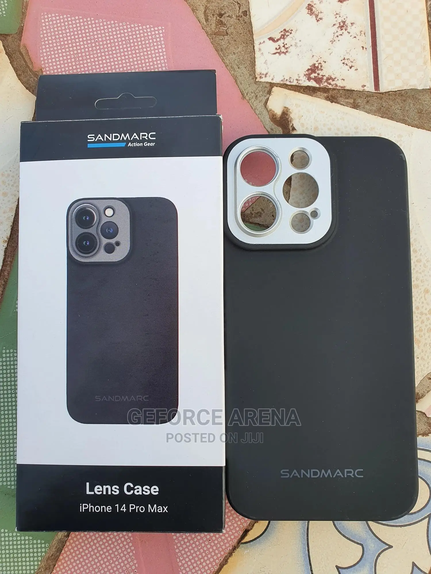iPhone 14 Pro Max - Sandmarc Wide Lens and Anamorphic Lens