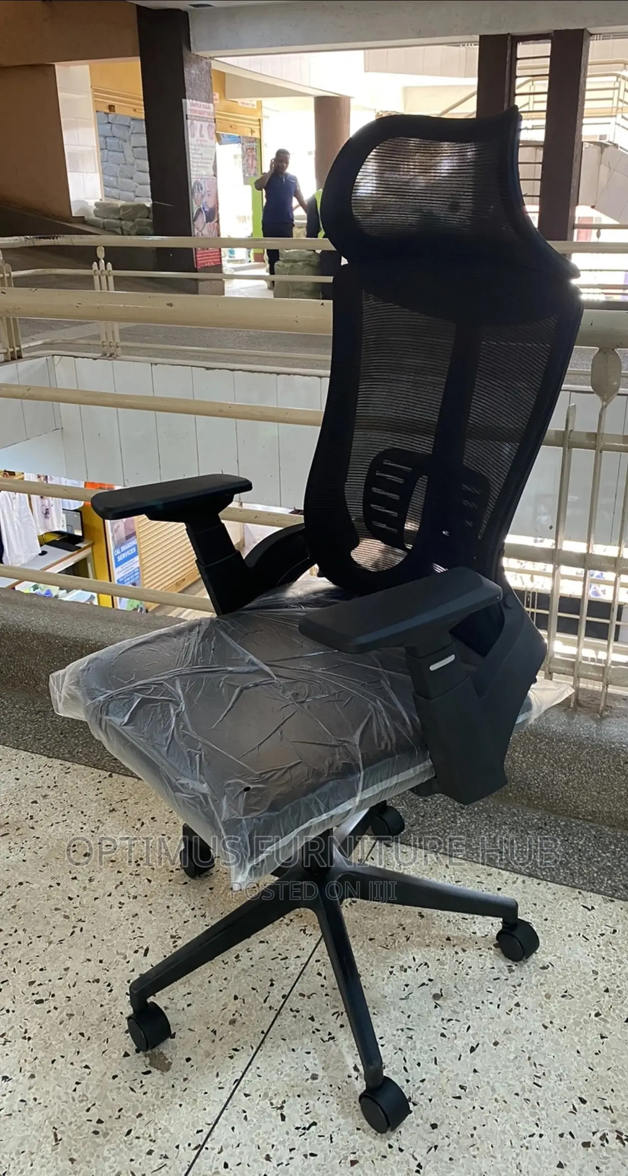 Executive Office Chair (Black)