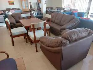 Luxurious Sofa Set.