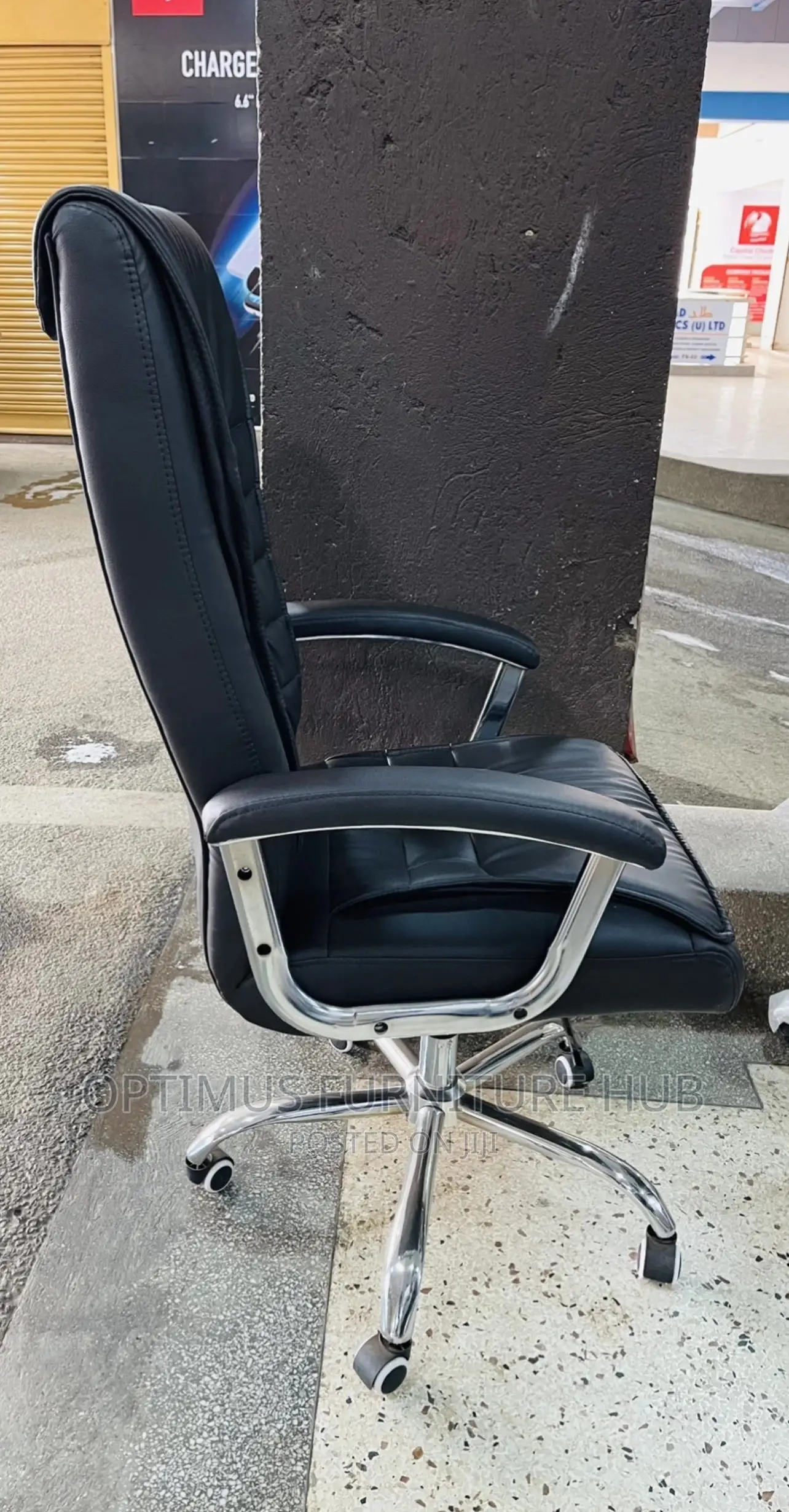 Office Chair (Leather)