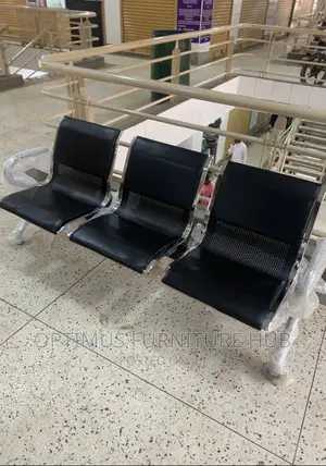 Black Waiting Chair
